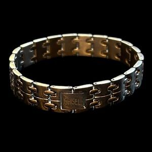 Chisel Men’s Stainless Steel Chain Silver Tone 8.25” Bracelet